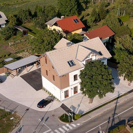 Kalan Boutique Stay Zirovnica Extérieur photo
